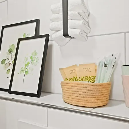 Apartment Greenhouse Living Fagus Mit Terrasse Und Feuerstelle - 6 Minuten Nach Winterberg - 4 Minuten Zur Ruhrquelle - Wandern - Mountainbike Fahren - Reisen Mit Hund & Geniessen