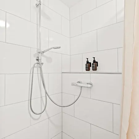 Greenhouse Living Fagus Mit Terrasse Und Feuerstelle - 6 Minuten Nach Winterberg - 4 Minuten Zur Ruhrquelle - Wandern - Mountainbike Fahren - Reisen Mit Hund & Geniessen Apartment Medebach