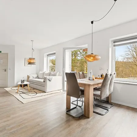 Apartment Greenhouse Living Fagus Mit Terrasse Und Feuerstelle - 6 Minuten Nach Winterberg - 4 Minuten Zur Ruhrquelle - Wandern - Mountainbike Fahren - Reisen Mit Hund & Geniessen *