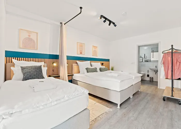 Greenhouse Living Fagus Mit Terrasse Und Feuerstelle - 6 Minuten Nach Winterberg - 4 Minuten Zur Ruhrquelle - Wandern - Mountainbike Fahren - Reisen Mit Hund & Geniessen