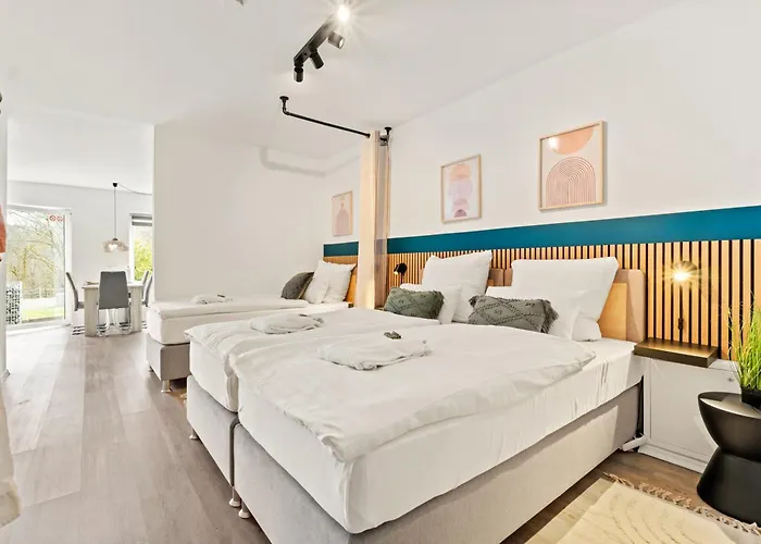 Greenhouse Living Fagus Mit Terrasse Und Feuerstelle - 6 Minuten Nach Winterberg - 4 Minuten Zur Ruhrquelle - Wandern - Mountainbike Fahren - Reisen Mit Hund & Geniessen *