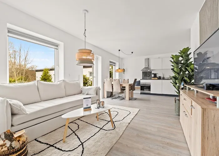 Greenhouse Living Fagus Mit Terrasse Und Feuerstelle - 6 Minuten Nach Winterberg - 4 Minuten Zur Ruhrquelle - Wandern - Mountainbike Fahren - Reisen Mit Hund & Geniessen Appartement