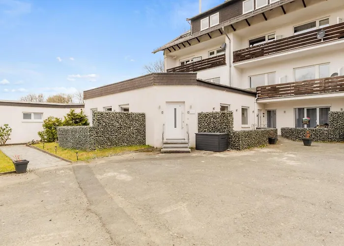 Appartement Greenhouse Living Fagus Mit Terrasse Und Feuerstelle - 6 Minuten Nach Winterberg - 4 Minuten Zur Ruhrquelle - Wandern - Mountainbike Fahren - Reisen Mit Hund & Geniessen